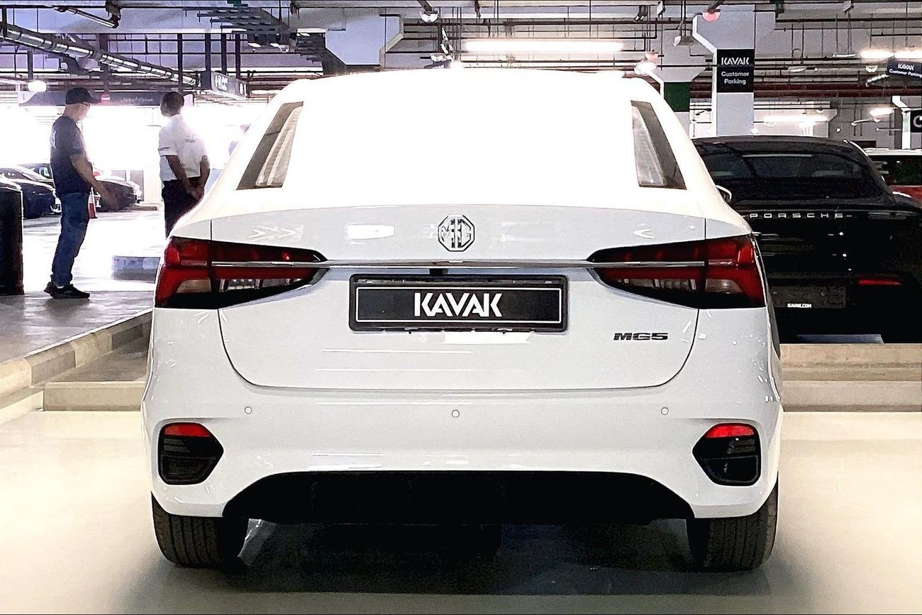 MG 5 Luxury | National Day | Start 2026 with the ideal drive | Guaranteed Warranty | 0 Down Payment