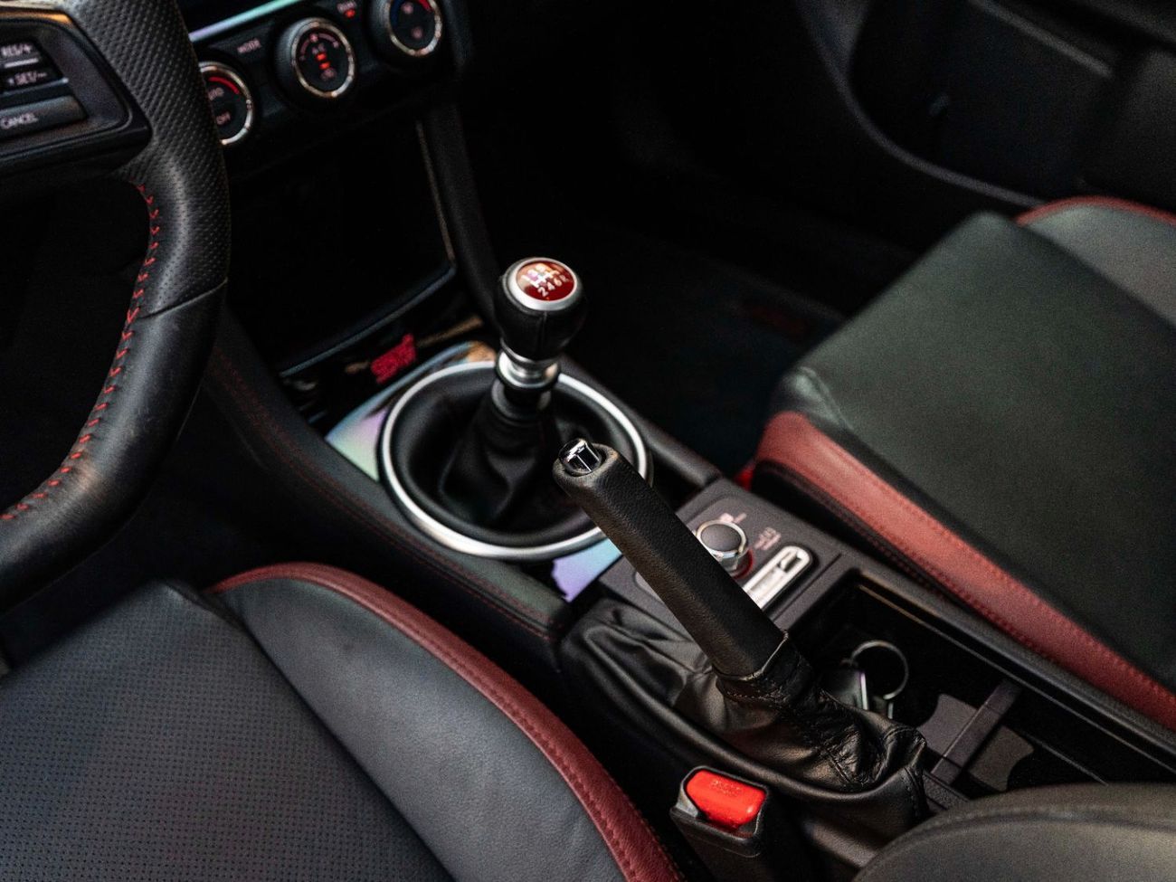 سوبارو امبريزا WRX STI