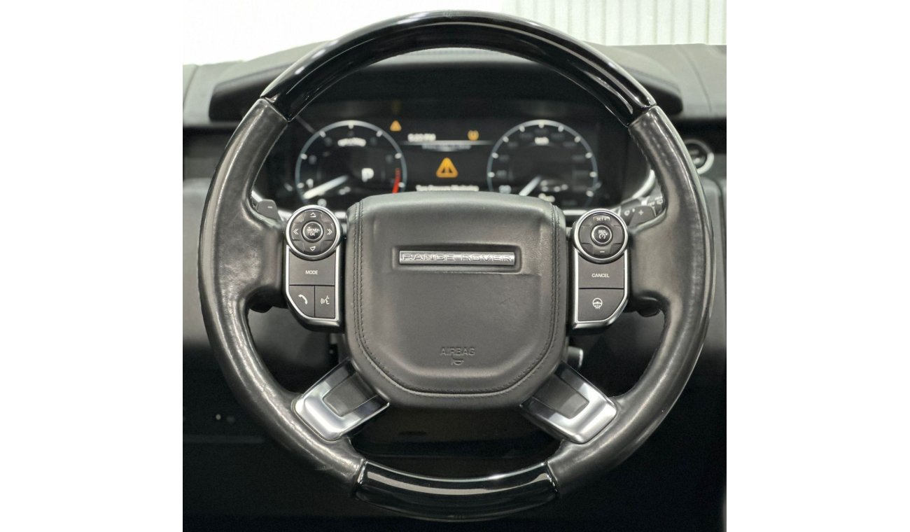 Land Rover Range Rover 2016 Range Rover Vogue SE V8, Full Service History, Warranty, GCC