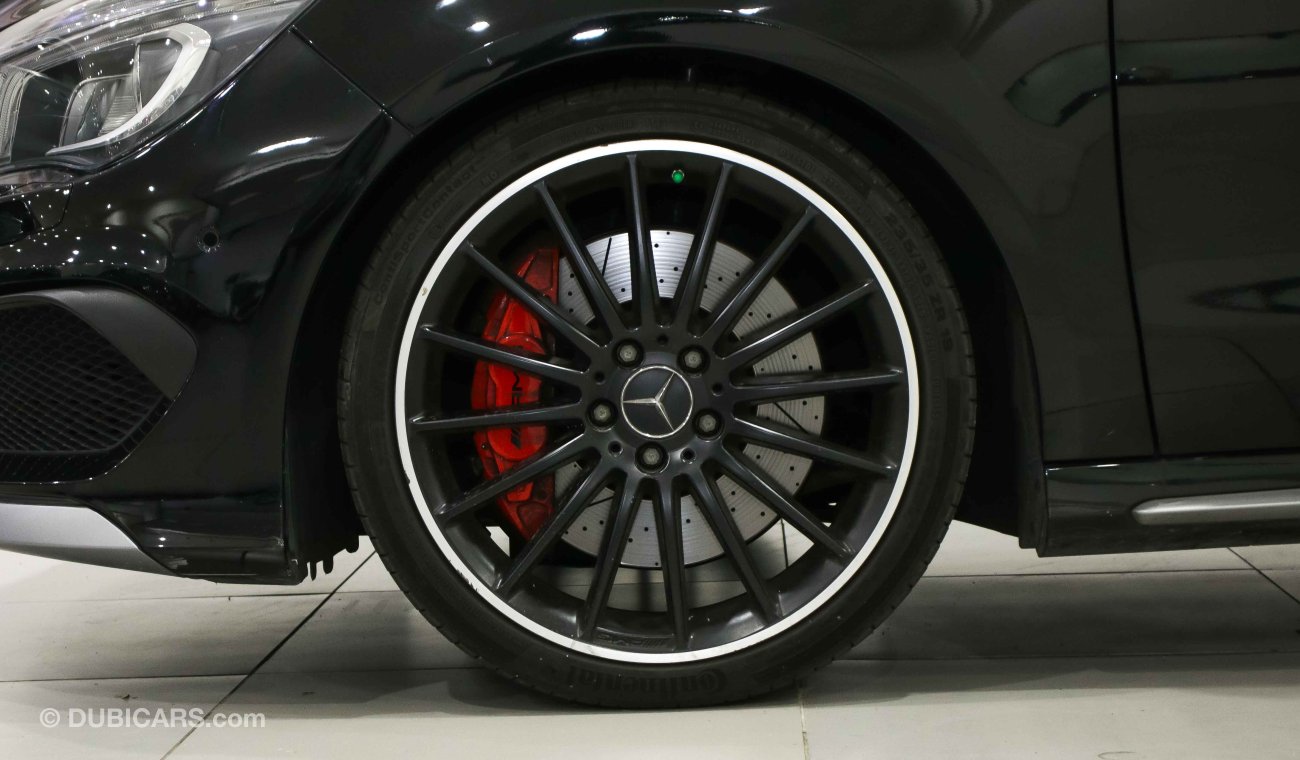 مرسيدس بنز CLA 45 AMG Turbo 4Matic