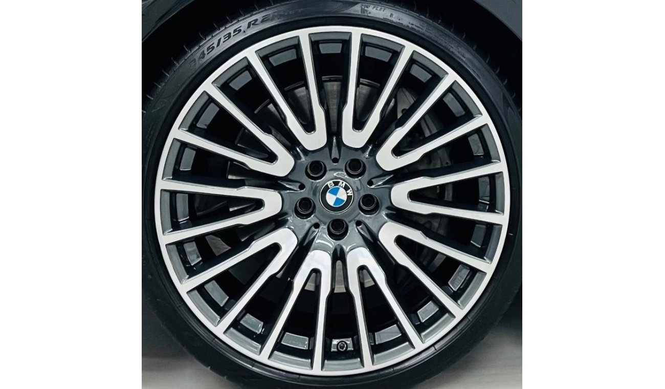 BMW 750Li GCC .. FSH .. Perfect Condition .. Top Range .. X drive