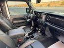 Jeep Wrangler Unlimited Sahara 3.6L 3.6L V6 / SAHARA / PANORAMIC ONE TOUCH ROOF / LEATHER / BIG SCREEN / LOW MILEA