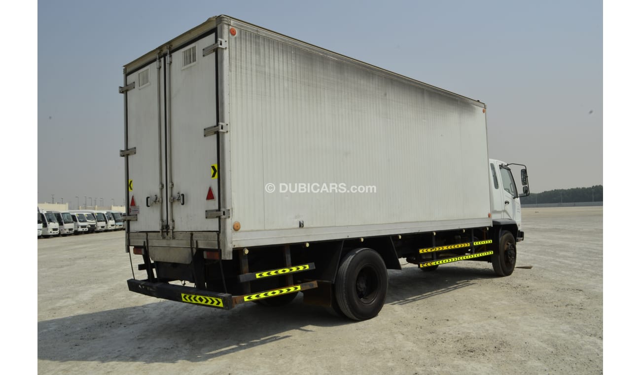 Mitsubishi Fuso Canter 10 Ton Tuck with Insulated Box