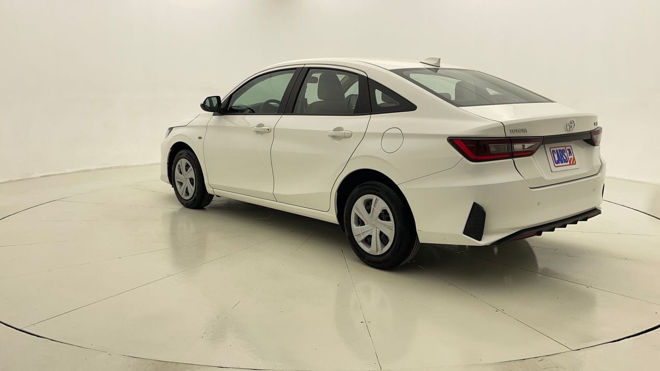 تويوتا يارس E 1.5 | بدون دفعة مقدمة | اختبار القيادة في المنزل