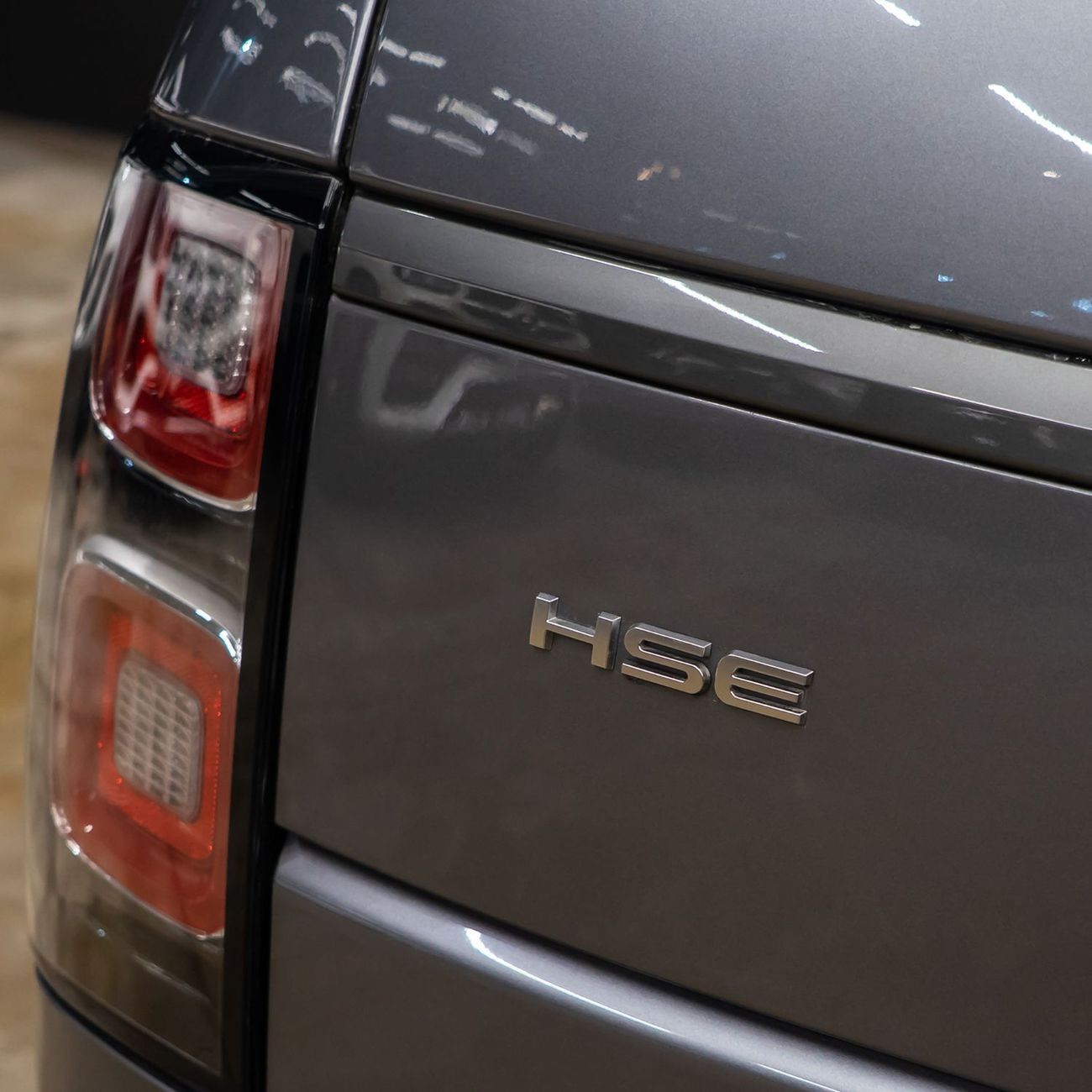 Land Rover Range Rover HSE 3.0L (380 HP) AED 2,778  pm • 0% Downpayment • Range Rover HSE • 1 Year Warranty