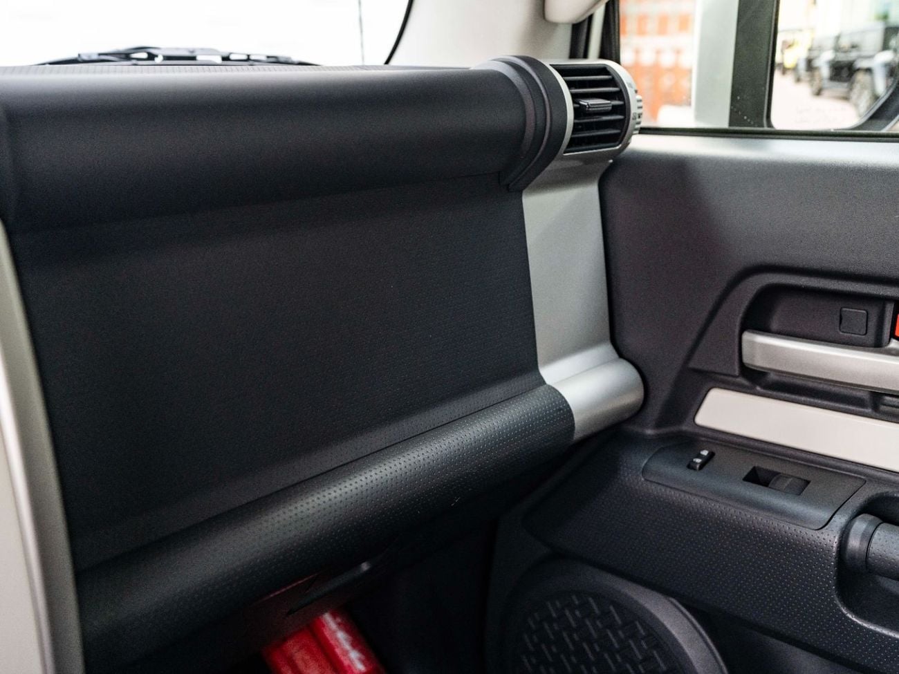 تويوتا إف جي كروزر GXR 4.0L A/T