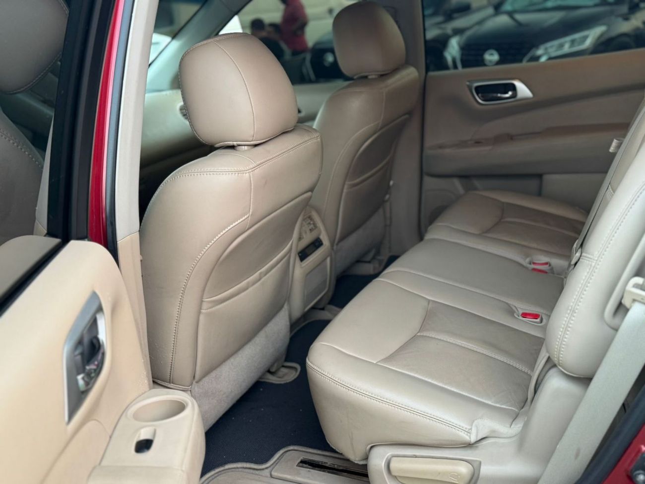 Nissan Pathfinder NISSAN PATHFINDER FULL OPTION MY 2015