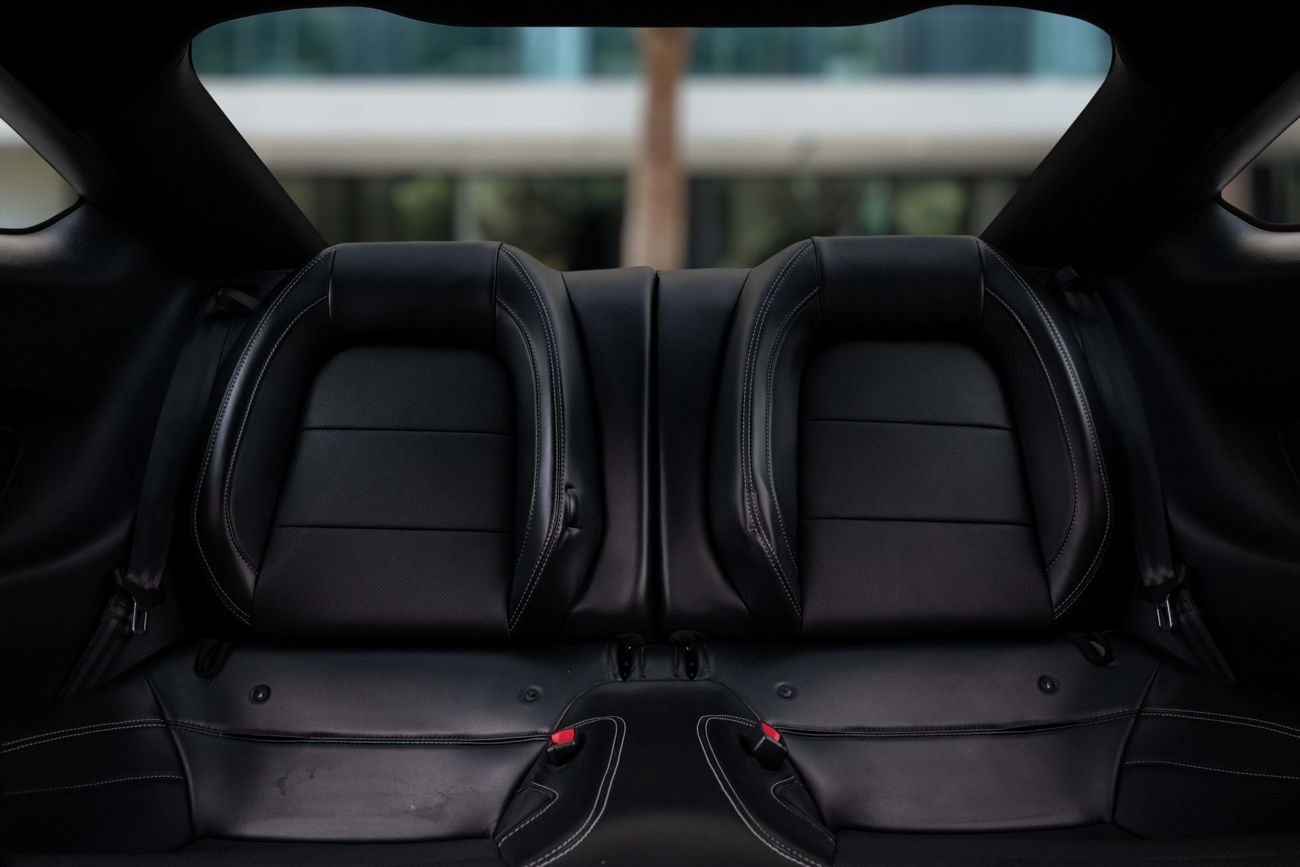 فورد موستانج Mustang | 2,350 P.M | 0% Downpayment | Apple Car Play | AC Seats | Warranty!