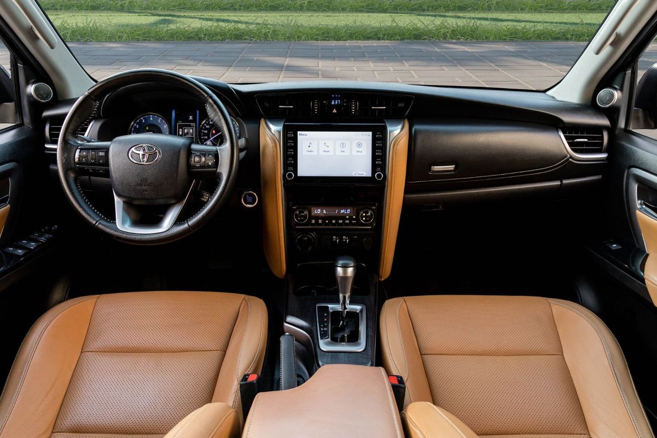 تويوتا فورتونر VXR V6 | 2,546 P.M  | 0% Downpayment | Immaculate Condition!