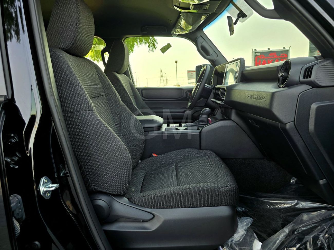 Toyota Prado TOYOTA PRADO PETROL 2.4T - URBAN - E - FULLY BASIC - 2025 MODEL - BLACK INSIDE BLACK - OMANI