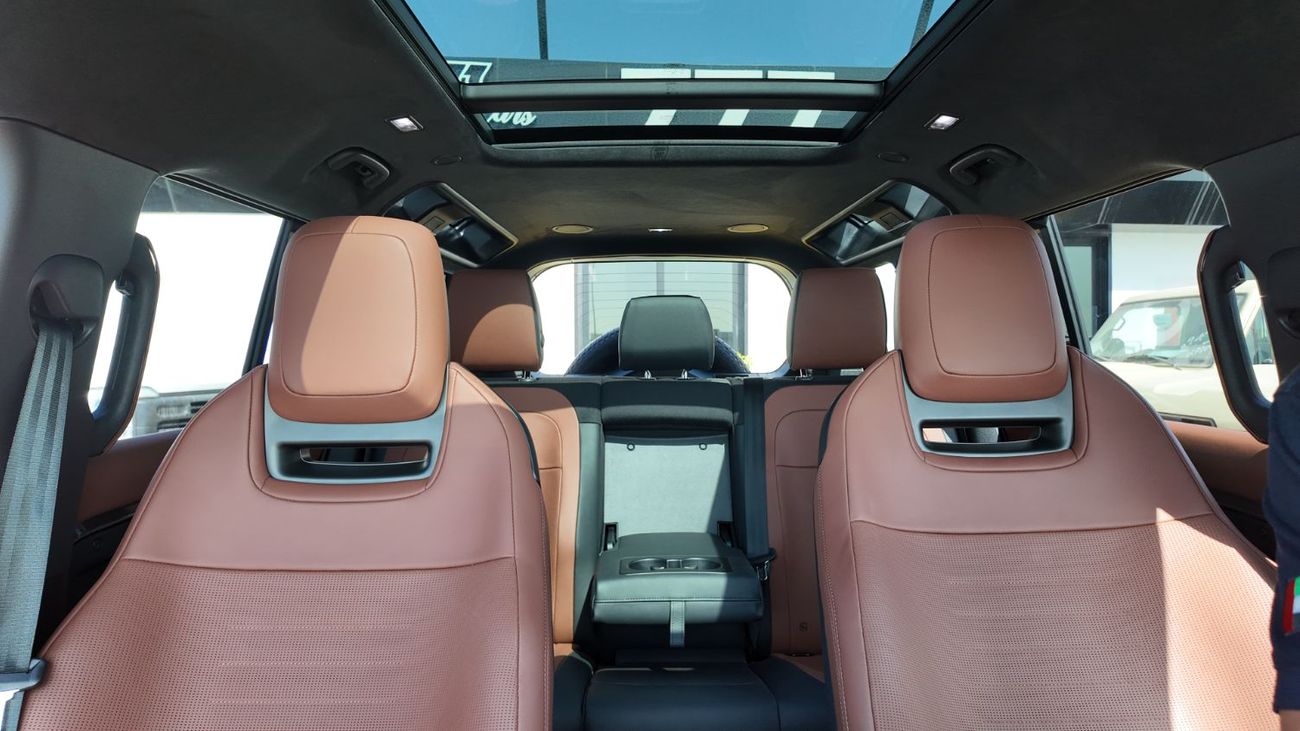 Land Rover Defender Land Rover Defender 110 P635 OCTA V8 (5 years warranty)