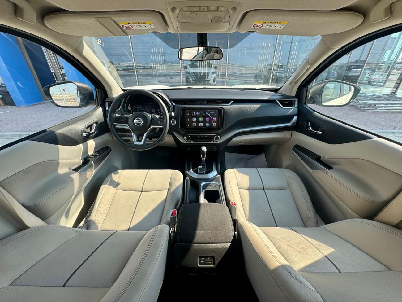 نيسان إكستيرا SE 2.5L RWD