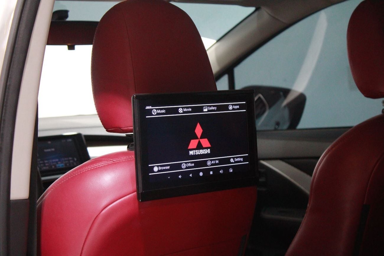 Mitsubishi Xpander Cross HIGH LINE