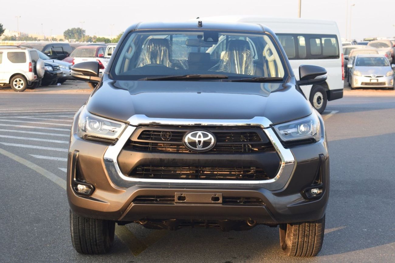 Toyota Hilux GLX 2.8L A/T