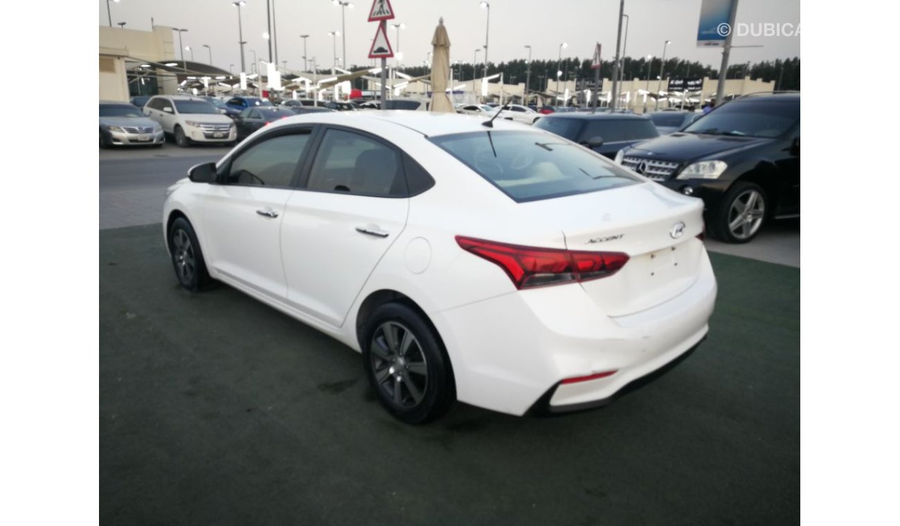 Hyundai Accent Hyundai accent 2020 GCC original color