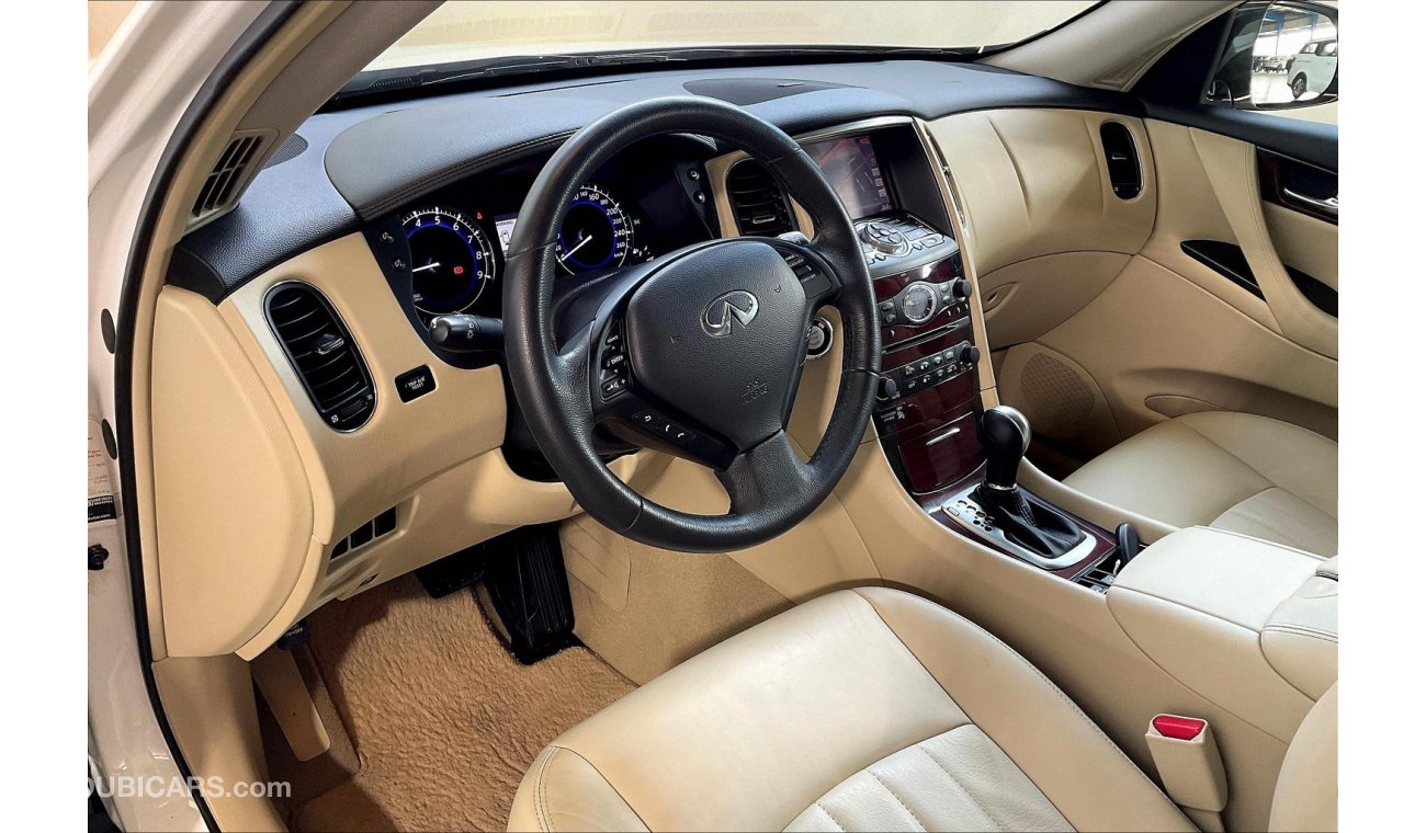 إنفينيتي QX50 Luxury