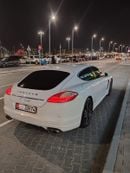 Porsche Panamera 4S