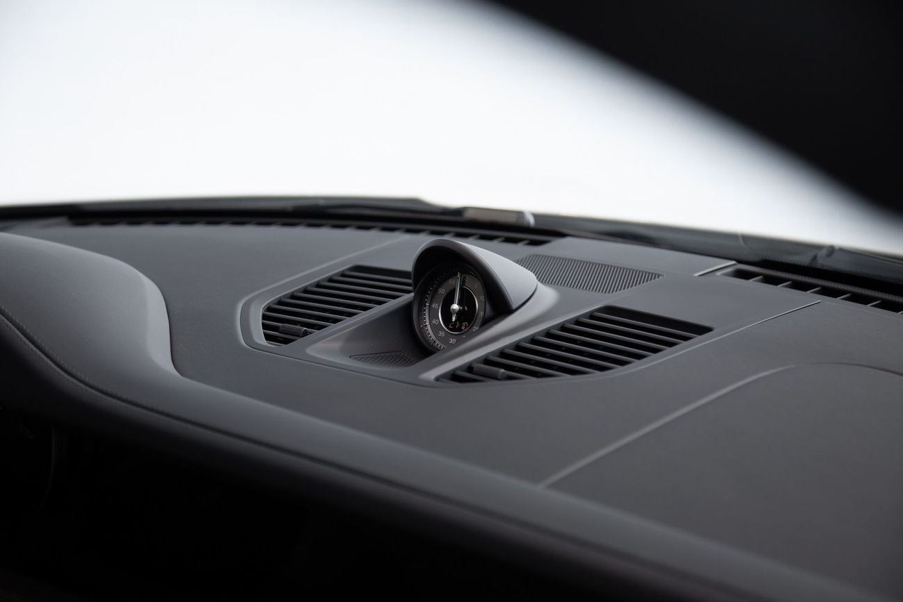 بورش 911 Turbo S 3.8L (640 HP) Coupe