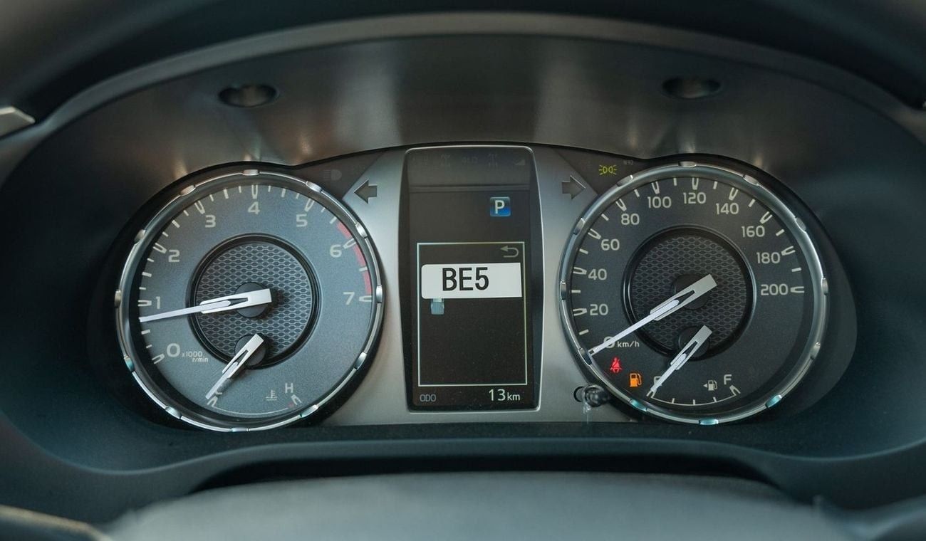 Toyota Hilux 2025 Toyota Hilux DC 2.7L Petrol AT (Black)