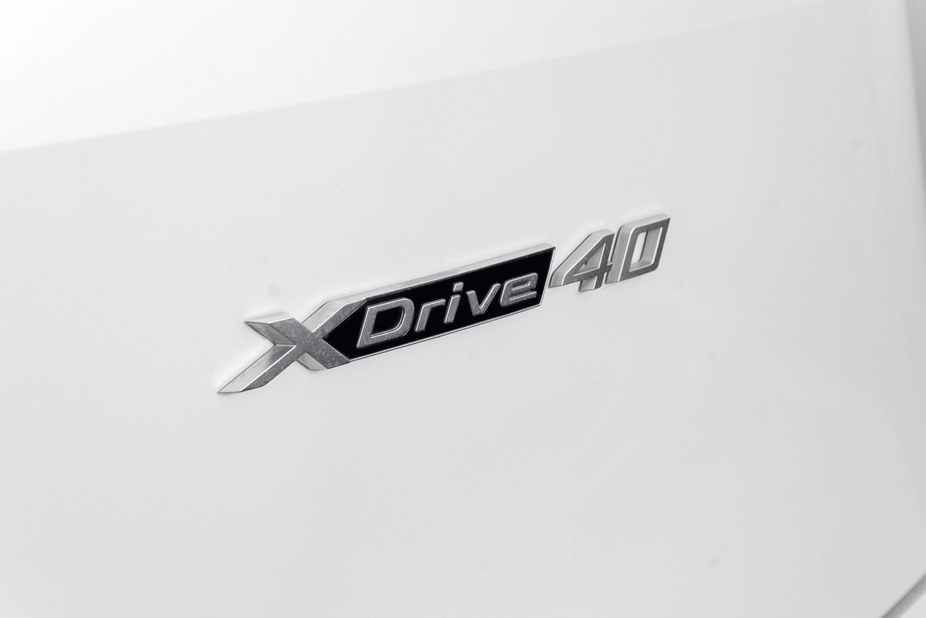 BMW iX xDrive40