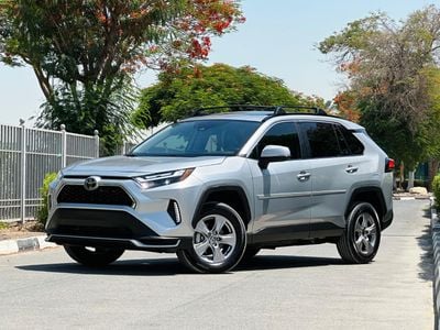 تويوتا راف ٤ Year: 2025  XLE-AWD Full option
