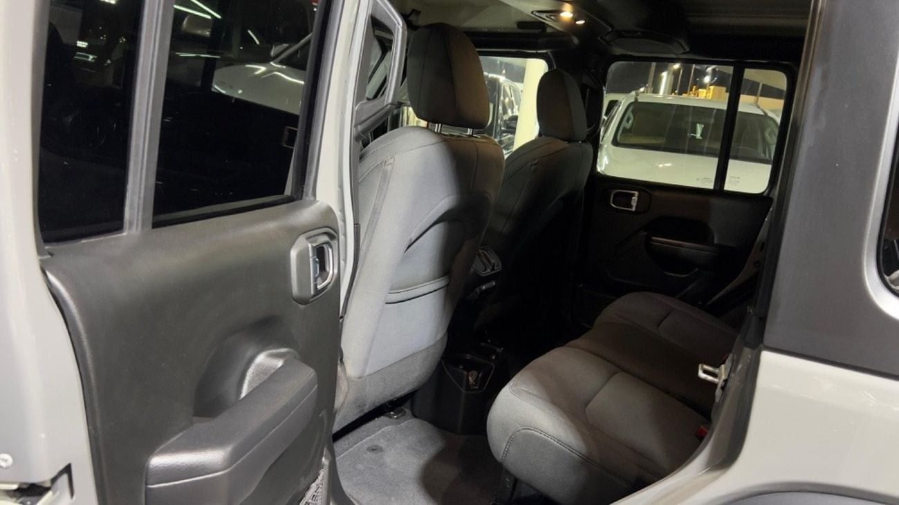 Jeep Wrangler Sport 3.6L A/T (4 Seater)