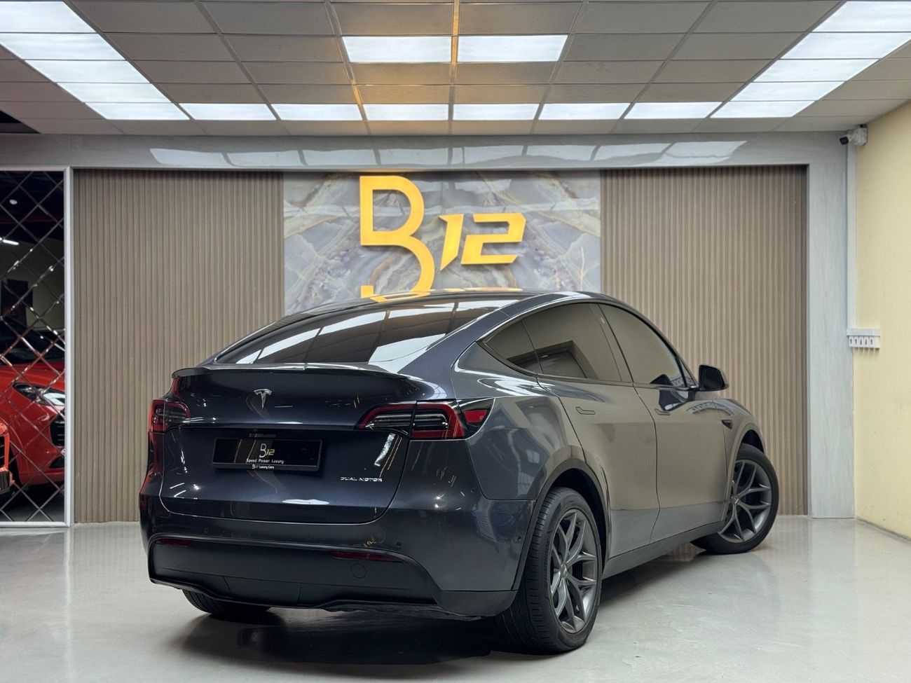 تسلا موديل Y Long Range (AWD)