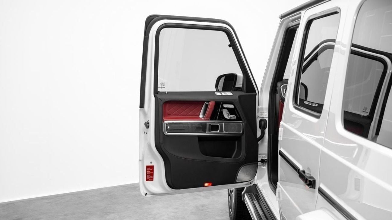 Mercedes Benz G63 AMG - 2025 - GCC Specs - Under Warranty and Service Contract