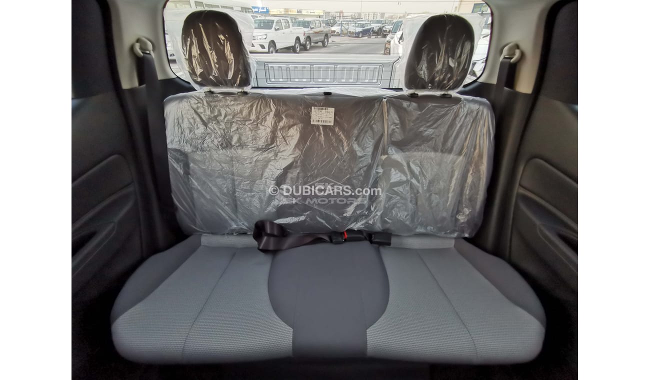 Mitsubishi L200 2.5L Diesel, M/T, 4WD, CD Player, Power Window (Code # MLP04)