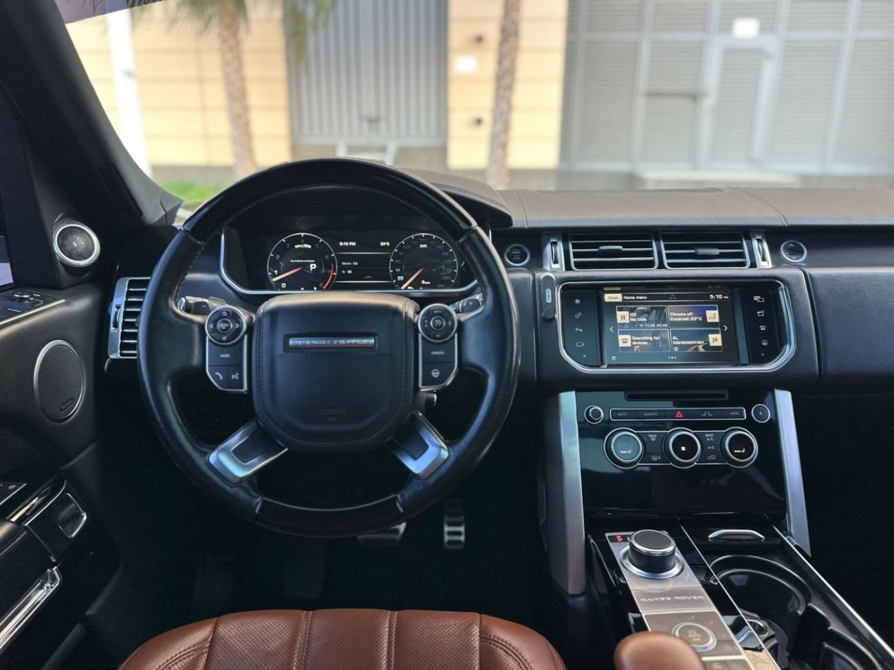 لاند روفر رينج روفر Vogue SE 5.0L | Supercharged | 2016 | Large | V8 510 HP | Perfect Condition