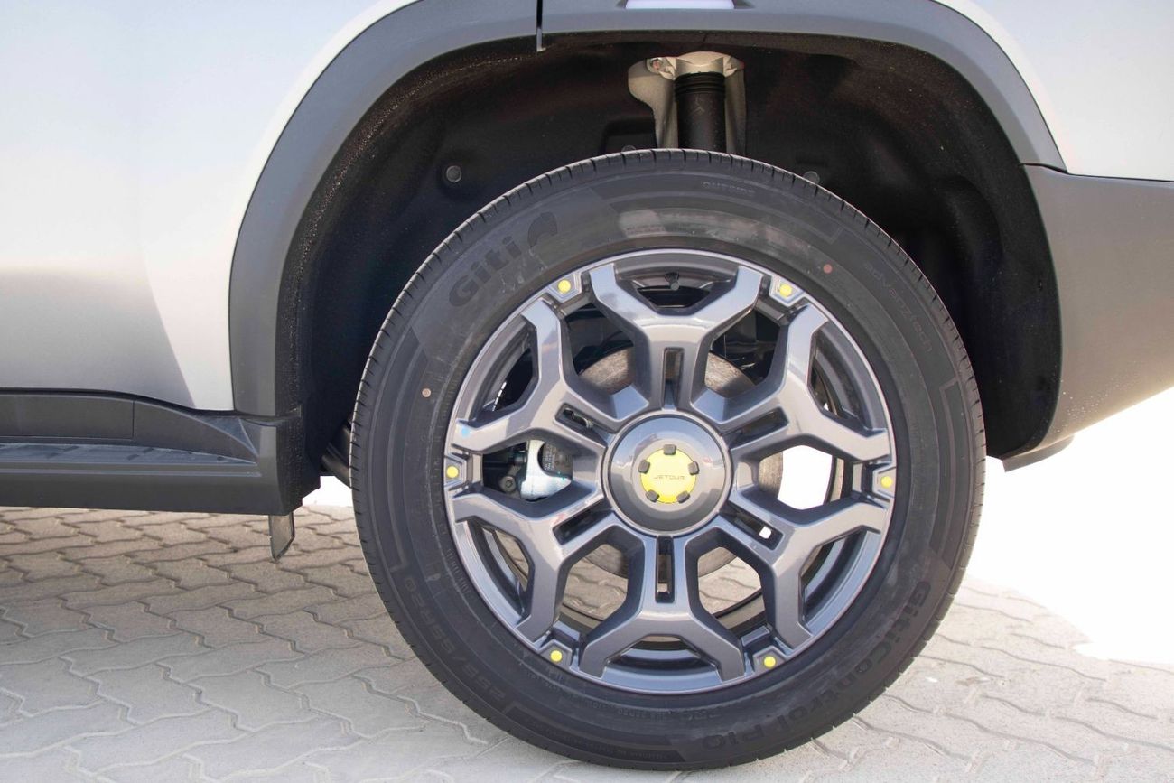 جيتور T2 جيتور T2 2.0 Luxury - فضي من الداخل بني صحراوي