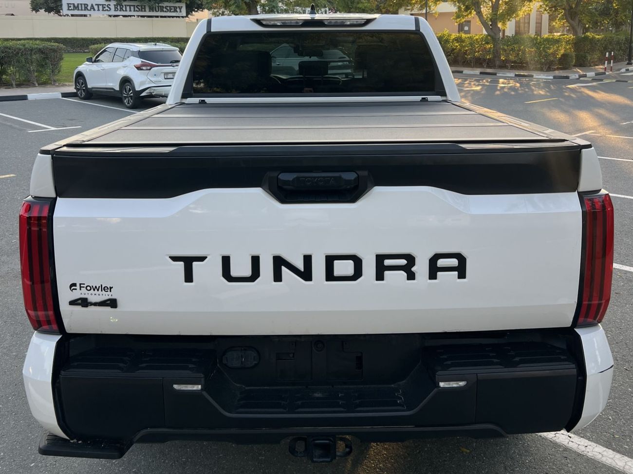 تويوتا تاندرا SR5 2023  34000Km  American