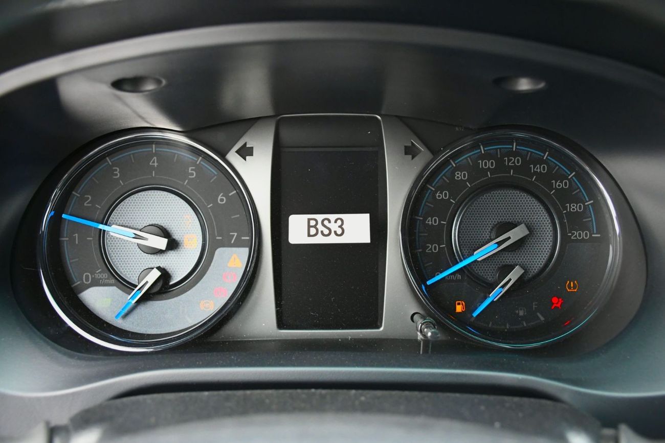 Toyota Hilux Adventure 4.0L With Rader Door Molding ( Ready cars )