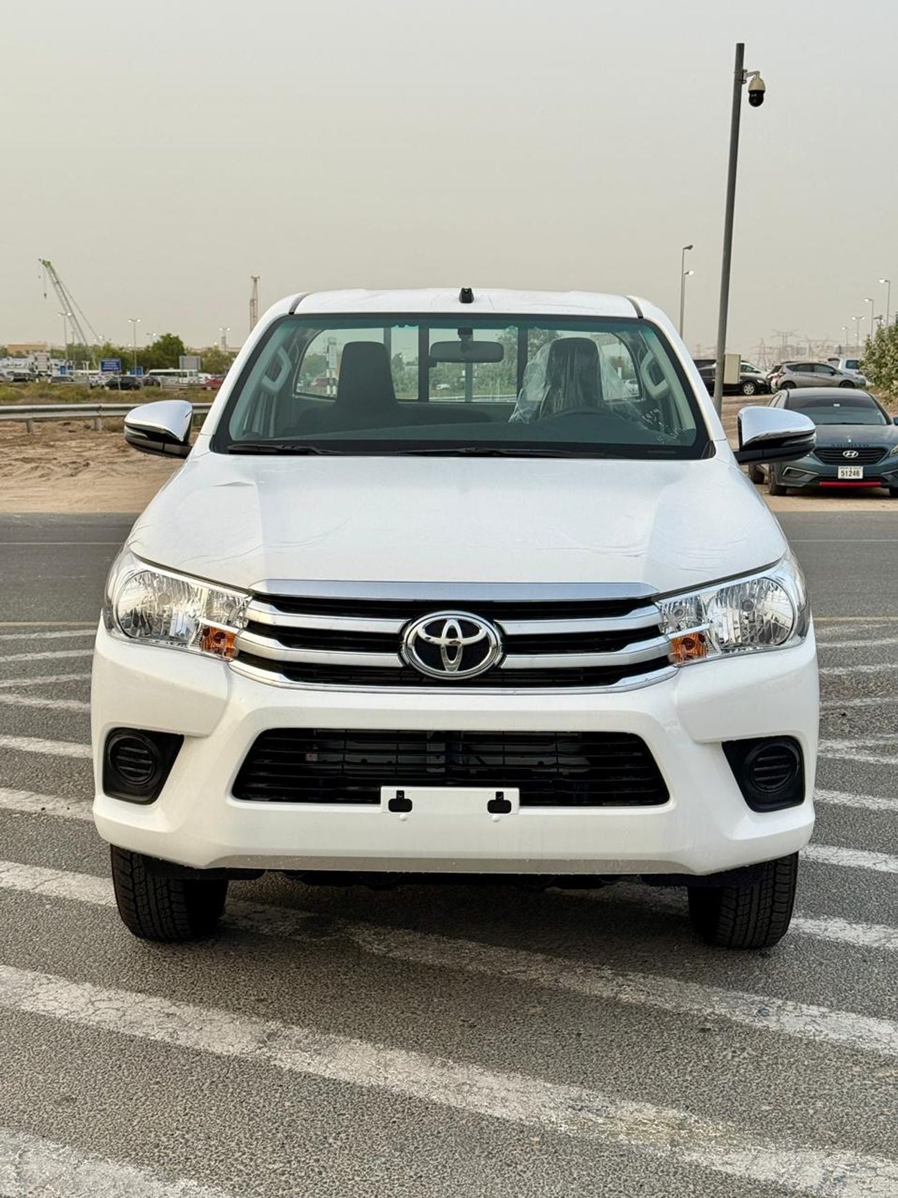تويوتا هيلوكس DLX Toyota Hilux 2.4L 2026 MT