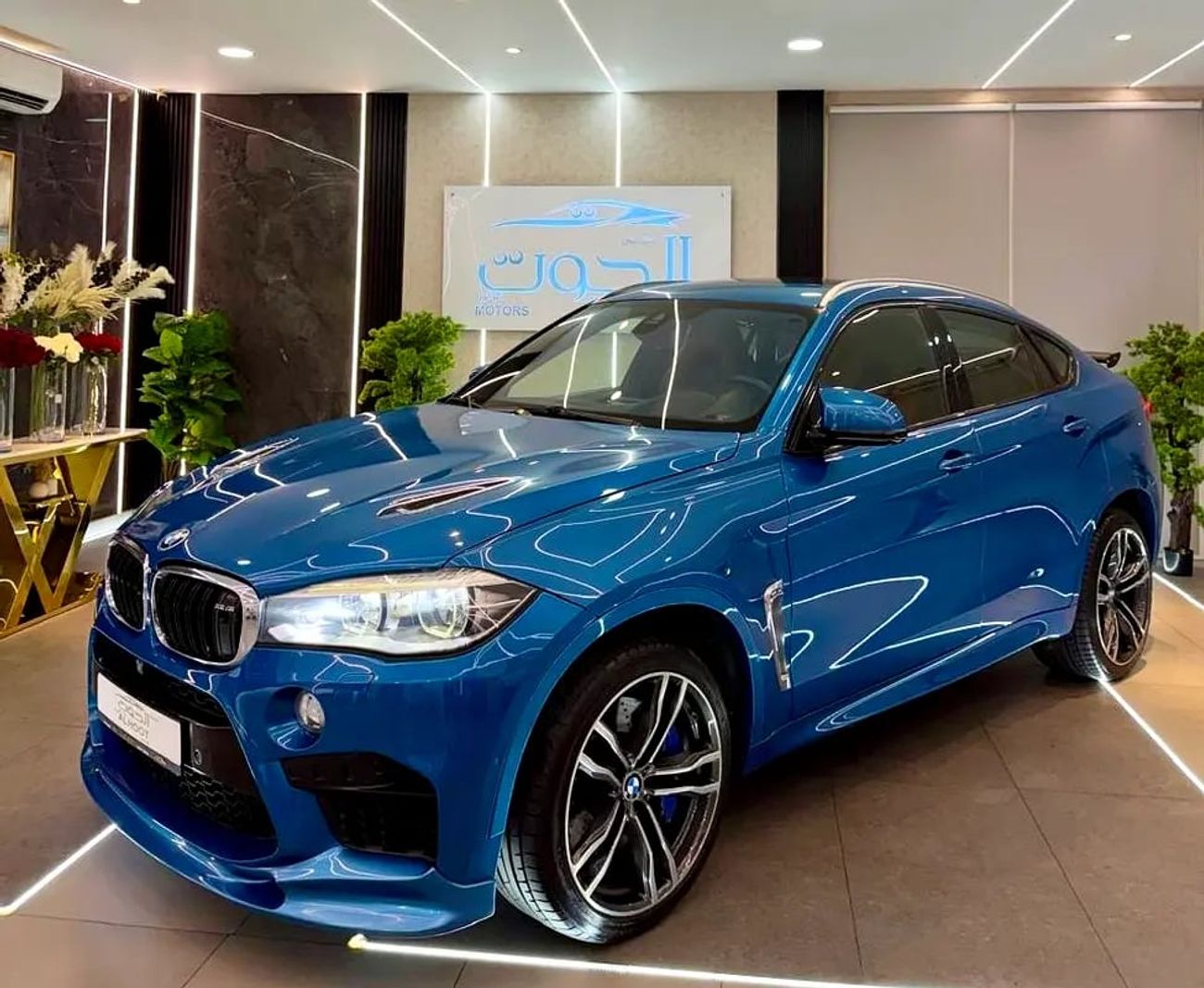 BMW X6 BEST X6M V8 // RADAR // NIGHT VISION // STAR ROOF TOP RANGE // ACCIDENT FREE // GCC // LOW MILES