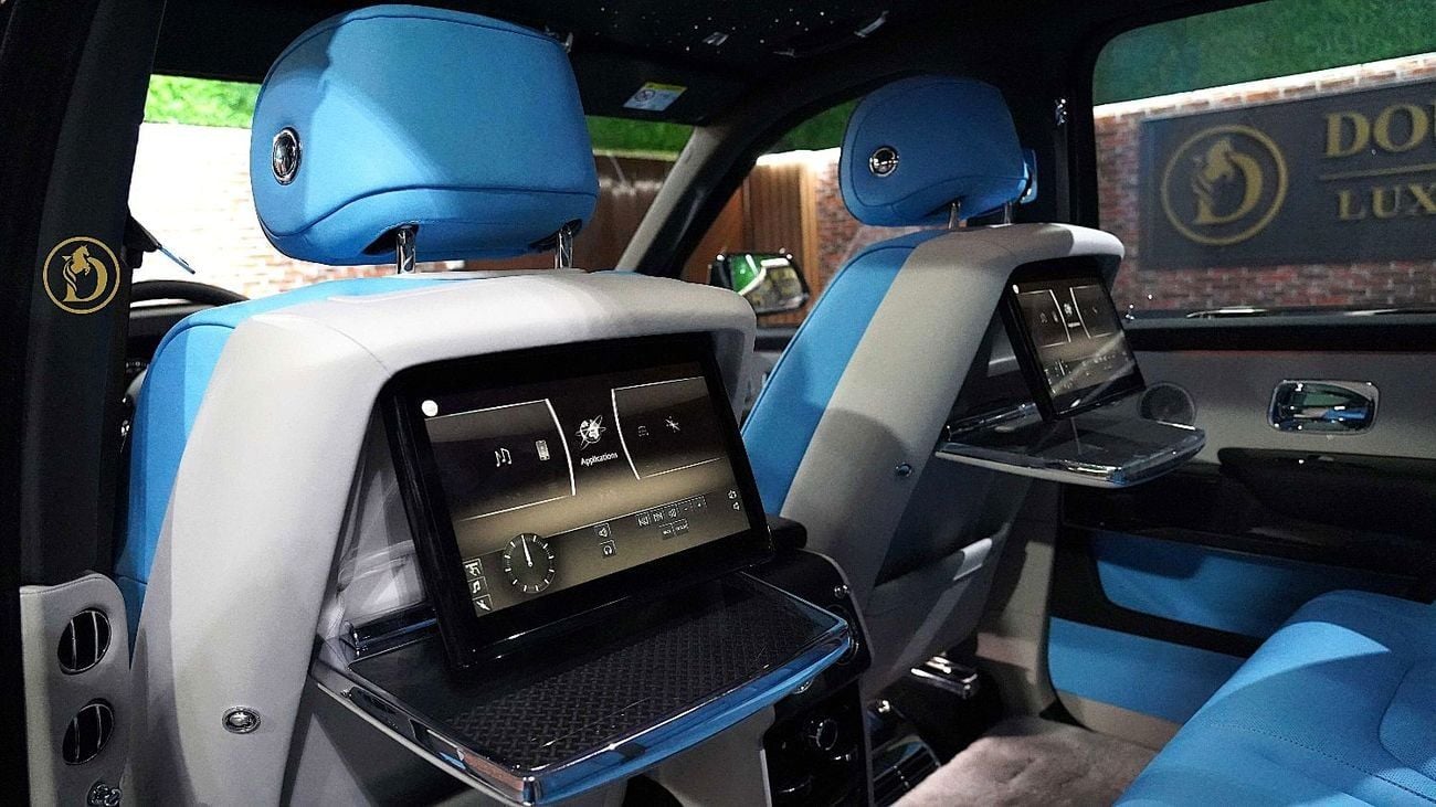 Rolls-Royce Cullinan | BLACK BADGE | NEW | 2022 | V12 | 593 HP