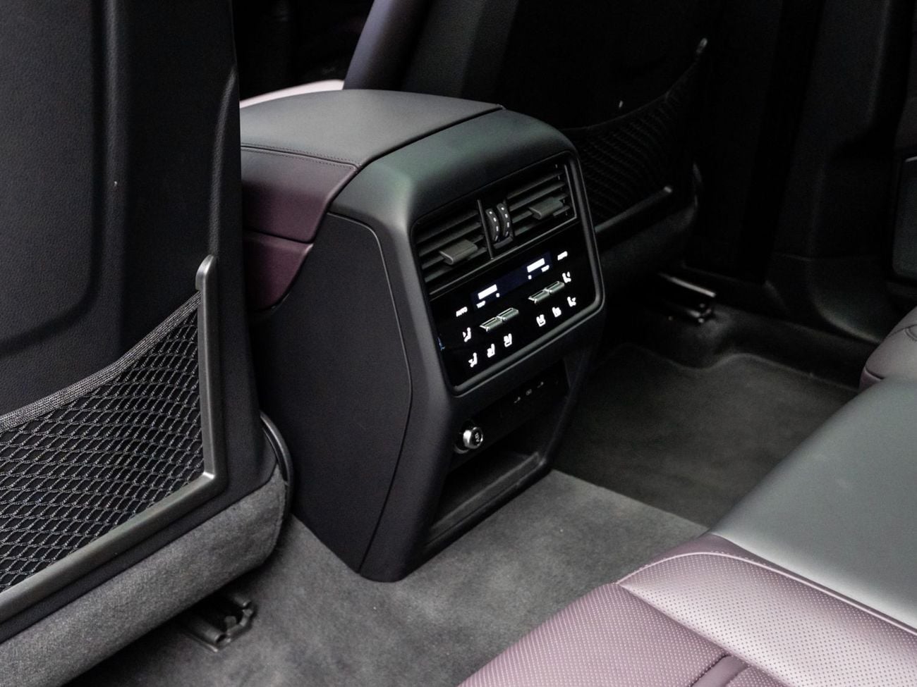 Porsche Cayenne SUMMER STARTS NOW | EXCLUSIVE DEAL BY BLACKLINE, 2029 Porsche Warranty + Service Contract, High Spec