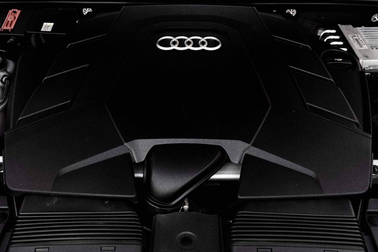 أودي Q8 55 TFSI Quattro | 4,308 P.M  | 0% Downpayment | Excellent Condition!