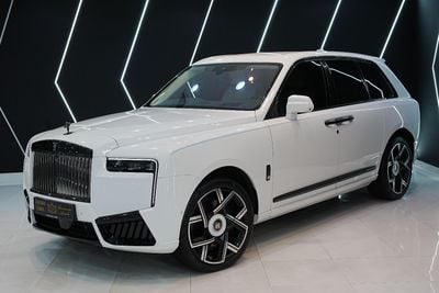 Rolls Royce Cullinan BLACK BADGE Executive Rear Seats, Rear Screens, Bespoke Audio, Dealer Warr + Serv!!