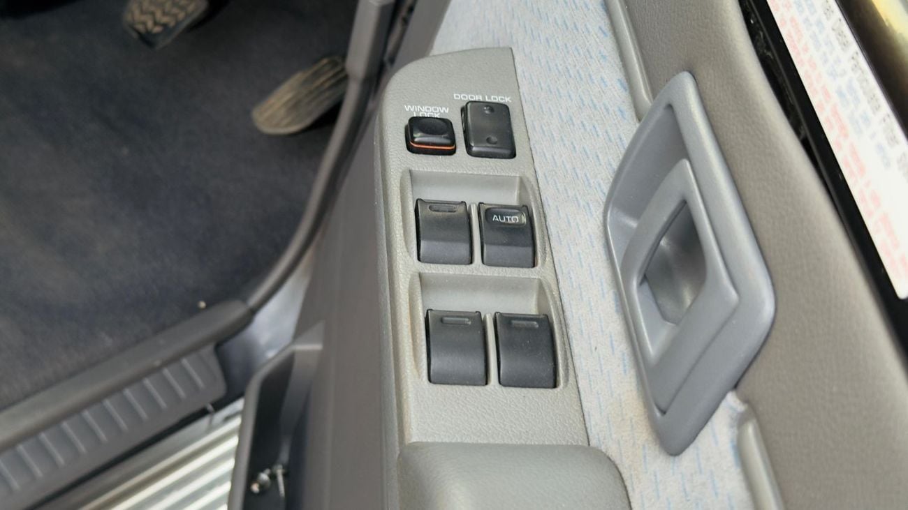 Toyota Land Cruiser HEAVY OFF-ROAD SETUP | 4WD | 4.5L DIESEL ENGINE | MANUAL TRANSMISSION | ROOF RACK + TENT | DOUBLE CA