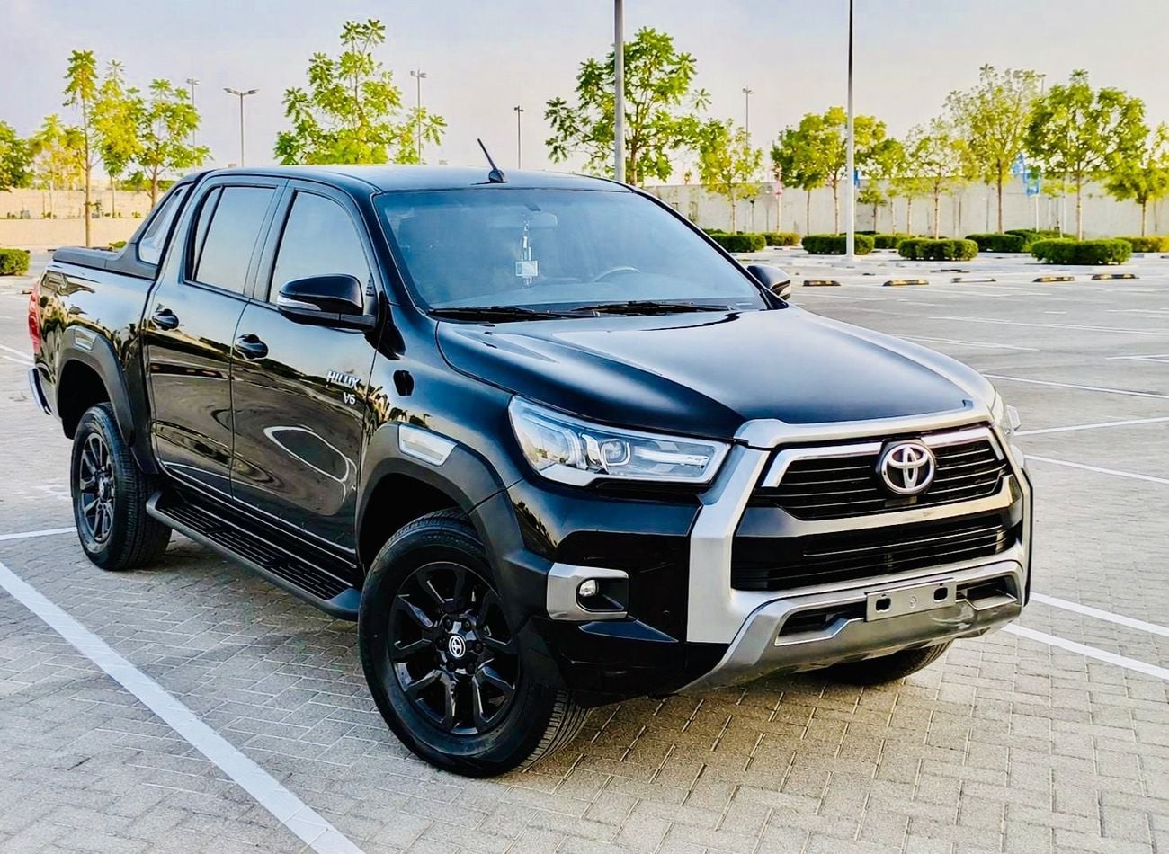 تويوتا هيلوكس Adventure 4.0L