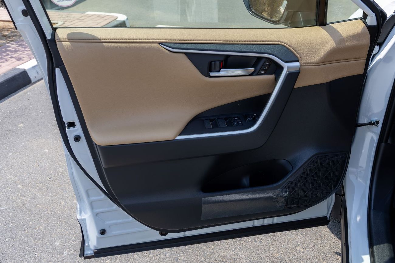 Toyota RAV4 Toyota Rav4 Limited 2.5L - Hybrid - AWD - Panoramic Roof - GCC -  2025 (Export)