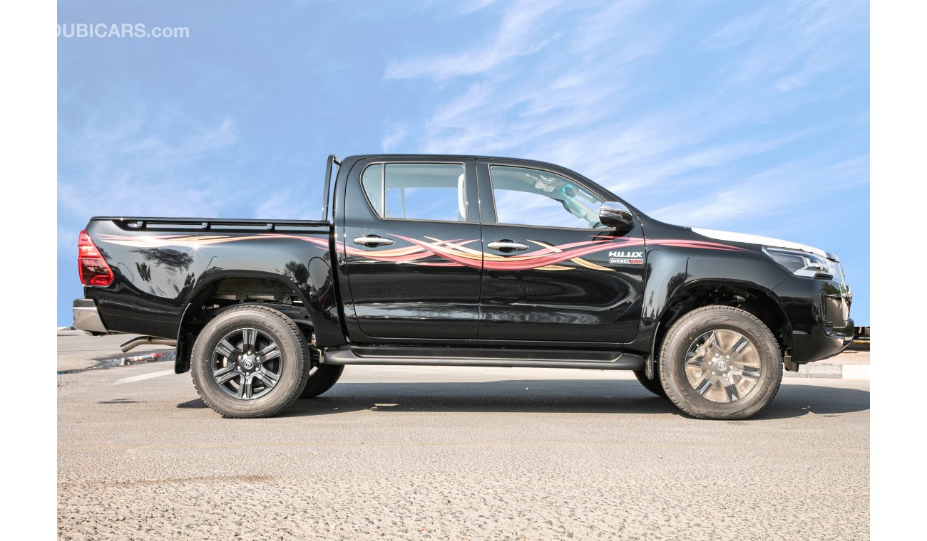 تويوتا هيلوكس 2.4L Full Option 4x4 M/T Diesel with Diff Lock , Auto A/C and LED Headlamps