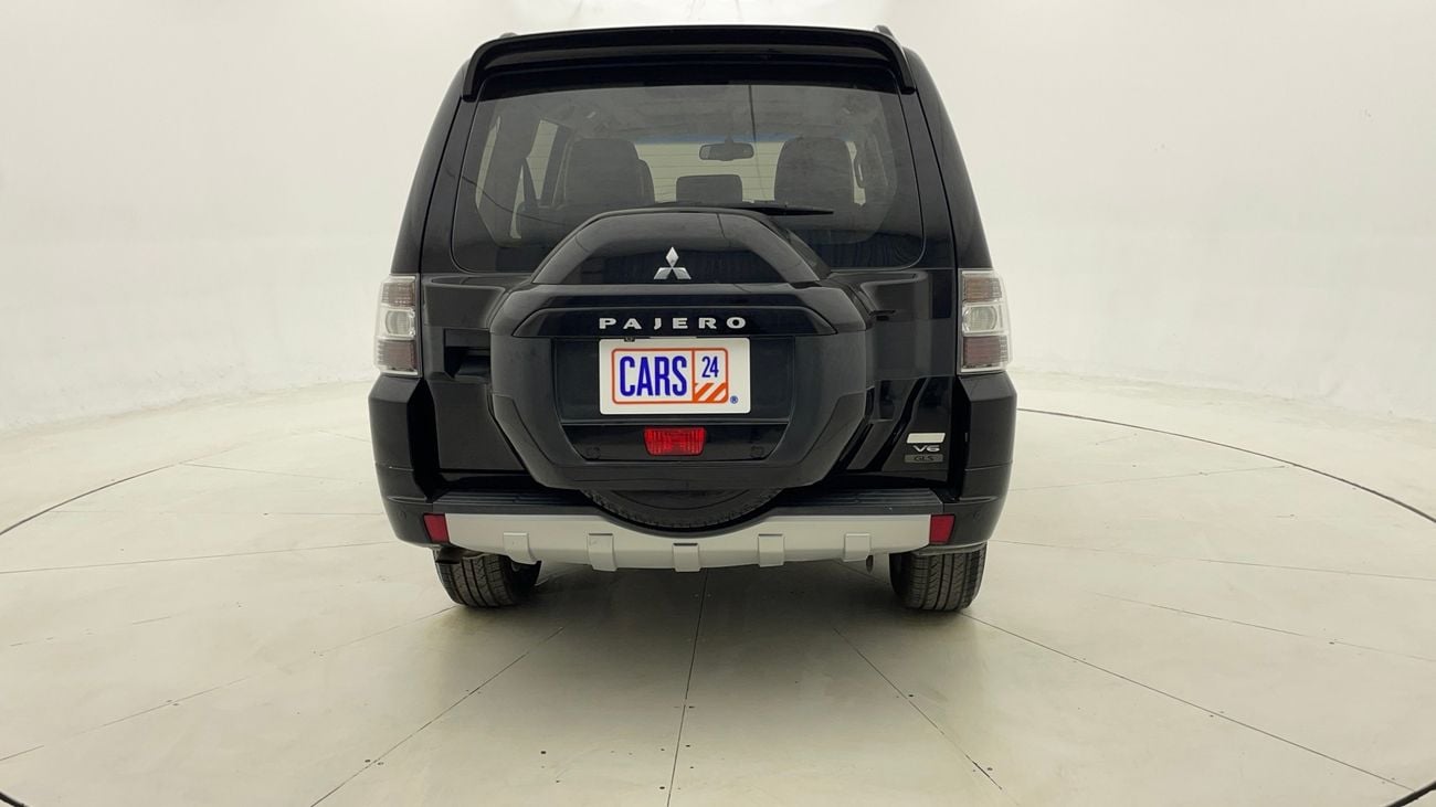 Mitsubishi Pajero GLS HIGH 3.5 | Zero Down Payment | Home Test Drive