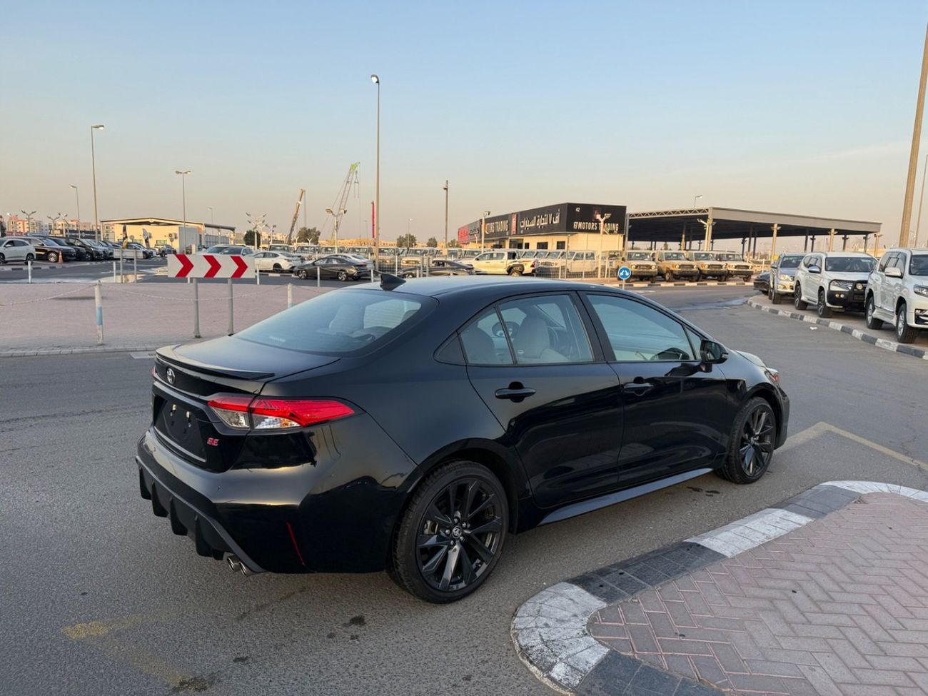 تويوتا كورولا SE+ 2.0L