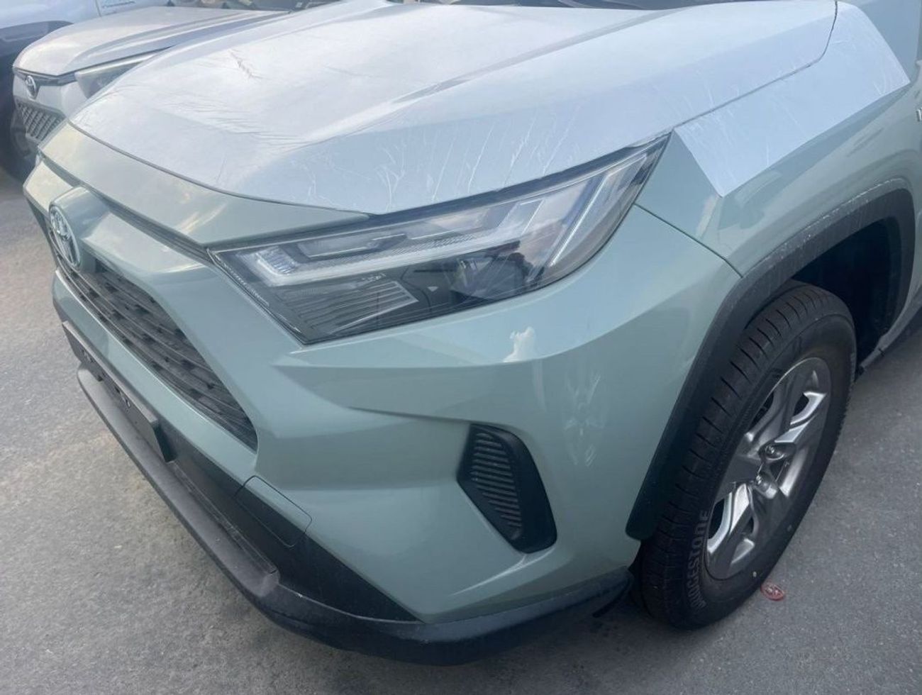 تويوتا راف ٤ NEW 2025 Toyota Rav4 2.5L Hybrid Automatic Zero KM