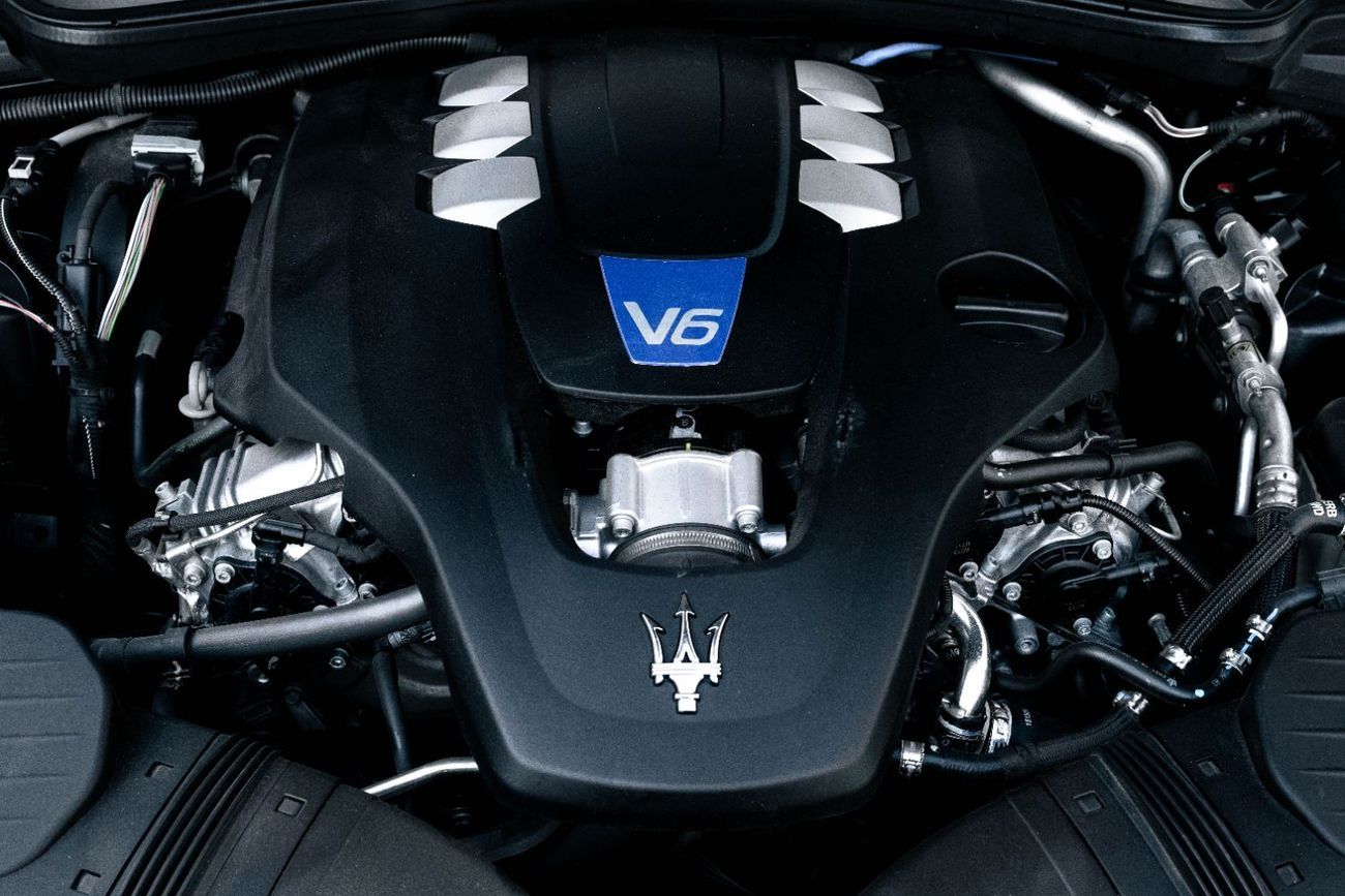 مازيراتي كواتروبورتي GranSport | 2,056 P.M  | 0% Downpayment | Immaculate Condition!