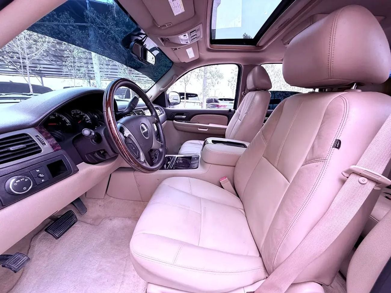 GMC Yukon DENALI جي ام سي يوكن دينالي خليجي Denali GCC Specs - Full Option
