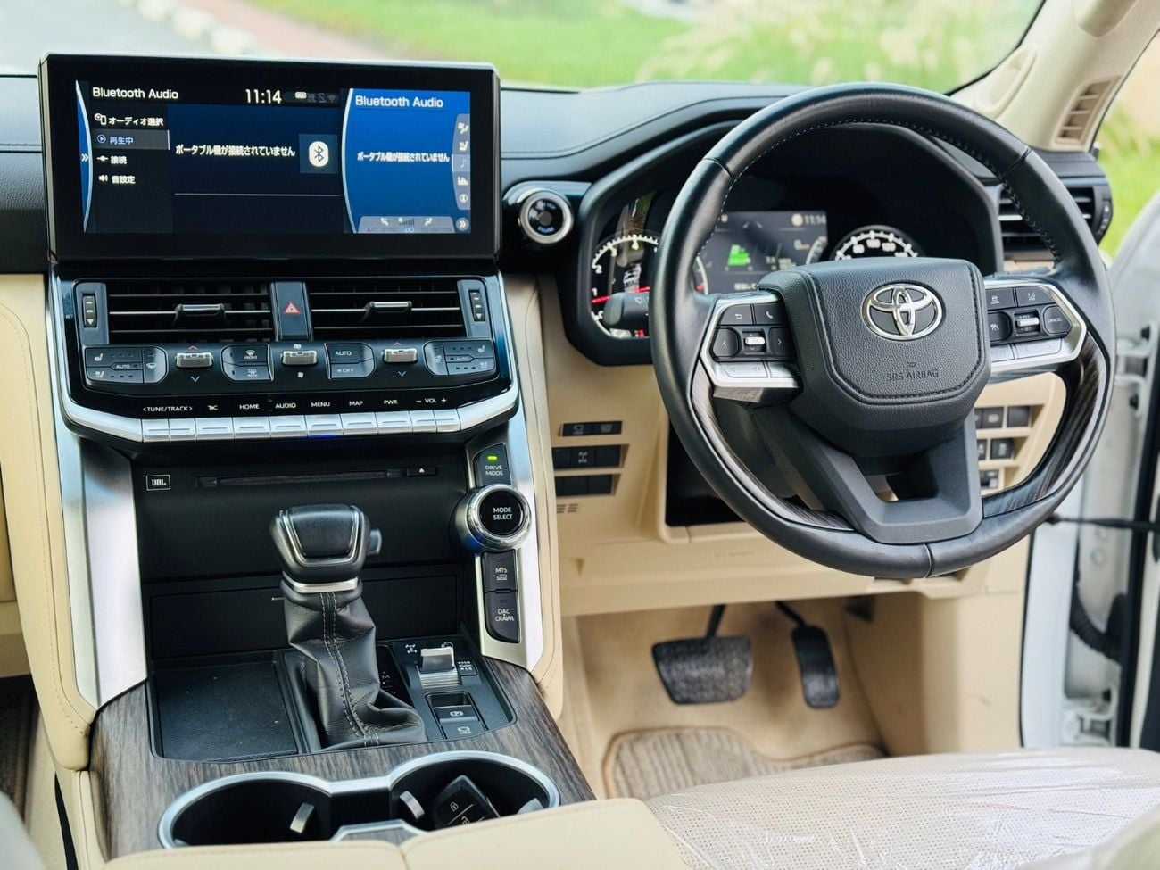 Toyota Land Cruiser Zx top of the range