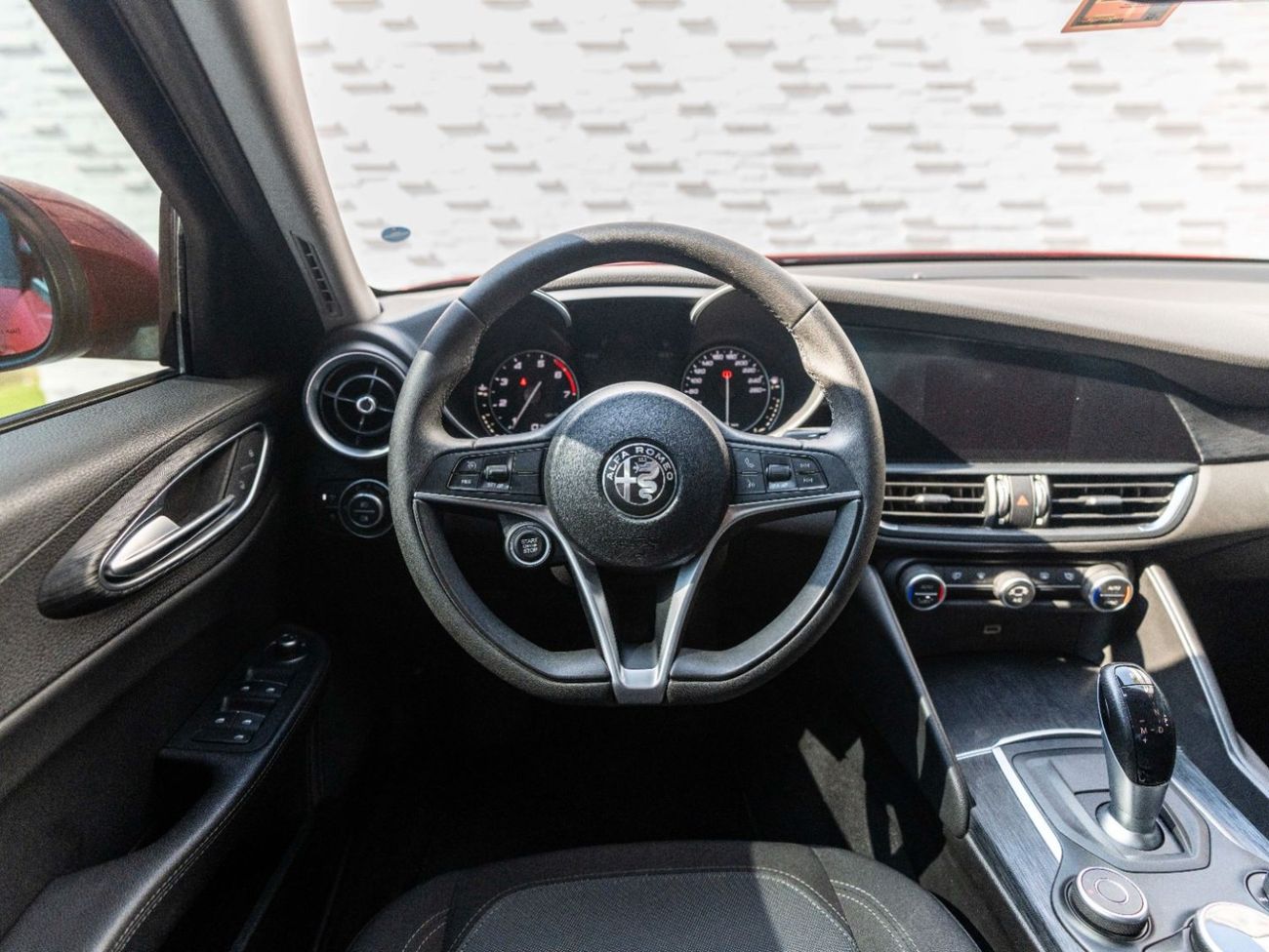 ألفا روميو جوليا S 2.0L